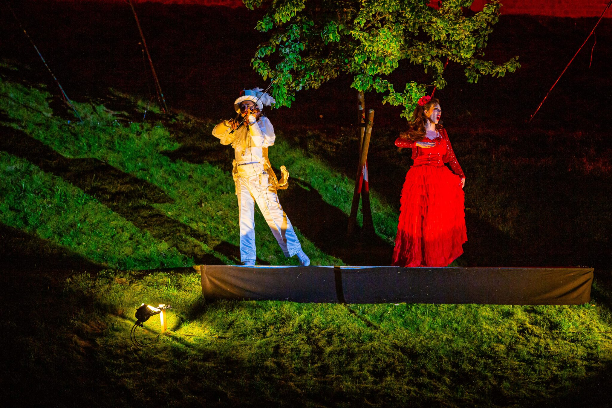 2024-04-13_Entertrain25_Previews_(ROCKATEER)-011